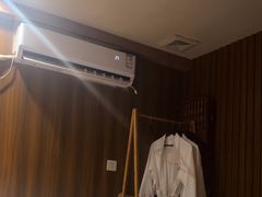 -莲泰式·中式·沐足·精油SPA采耳(天河店)