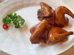 玻璃脆皮乳鸽-利苑酒家(金宝店)