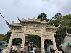 -灵岩山风景区