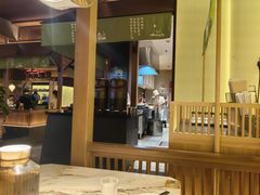 -弄堂里(西溪龙湖天街店)