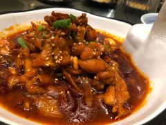 辣得跳-莲餐厅·湖北菜·藕汤是头牌(愚园路店)