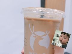 陨石拿铁-瑞幸咖啡(中国凤凰大厦店)