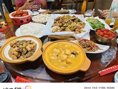 -东来菜馆•手抓海鲜家常菜•海鲜锅贴(鸽子窝店)