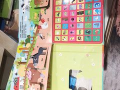 -钟书阁(群光广场店)