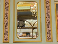 -秘密旅行Bonjour(黑金冠 江南西店)