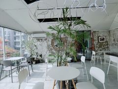 -边渡咖啡烘焙店(昙华林店)