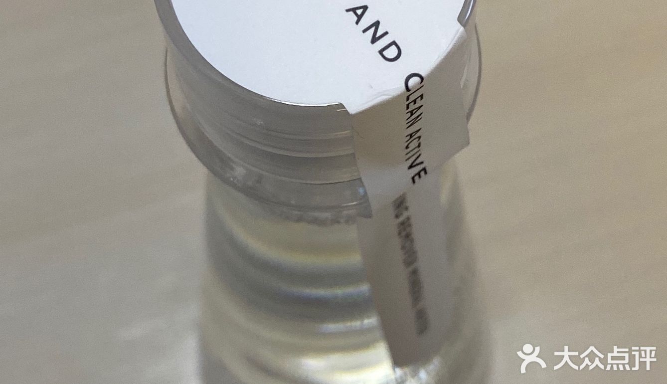 LAC烙色清甜矿泉卸妆水