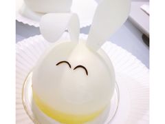 -滚雪球小奶糕