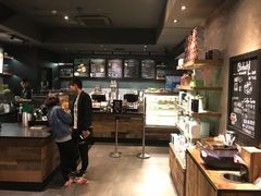 -星巴克(上海虹桥南丰城办公楼店)