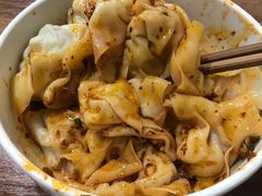 -继红顺河抄手名小吃