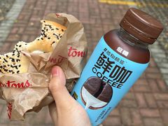 -Tims天好咖啡·贝果(东吴龙湖天街店)