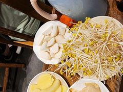 -肖肖酸萝卜鱼火锅(总店)