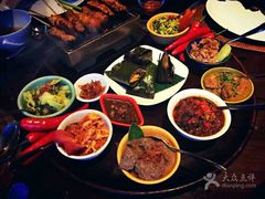 -DiAtas by Art Cafe Bumbu Bali