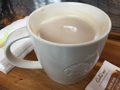 香草拿铁咖啡-星巴克臻选(威海威高广场店)