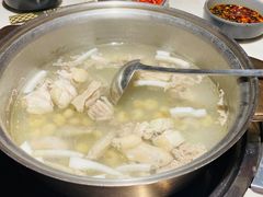 -喃喃椰·糟粕醋·椰子鸡火锅(七堡花园店)