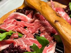 -红鼎豆捞·非遗鲍皇汤火锅(宝丰路店)