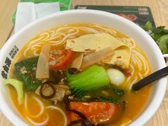 -蒙自源米线大王(宝安尖岗山店)