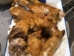 烤羊蹄-羊来顺冰煮鲜羊铁锅烀羊肉(八卦岭店)