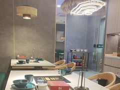 -椰子湾·海南火锅·糟粕醋·椰子鸡(正大广场店)