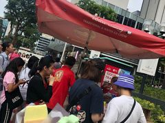 -詹爷爷乌节路街头冰淇淋