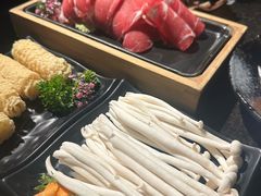 -湊湊火锅·茶憩(新中关购物中心店)