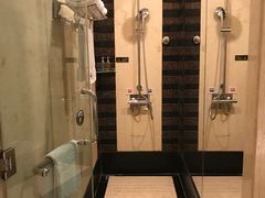 -南洋冠盛酒店(广州天河公园地铁站店)