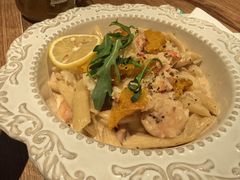 -玛格萝妮比萨屋(陆家浜路店)