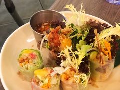 牛油果软壳蟹米纸卷-CHINCHIN 青青·泰国料理(万象食家店)