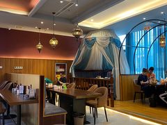 大堂-阿达西新疆特色美食(悦海新天地中央广场店)