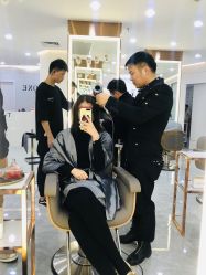 -CHANGE 美发烫染沙龙