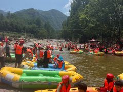 -尧山大峡谷漂流