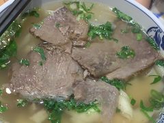 -西部马华清真兰州牛肉面·烧烤夜市(三里河店)