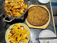 -南海底小海鲜·湘菜(鲁巷吴家湾店)