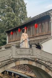 -琳琅阁汉服体验馆
