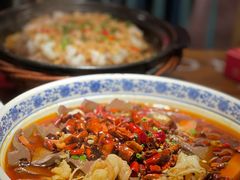 青椒毛血旺-百年神厨·地道川菜(清江西路店)