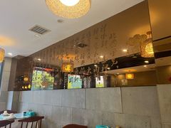 -黄家饺子东北特色菜馆(湖滨商业街店)