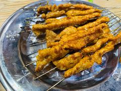 -江城燕子大排档(江汉路步行街店)