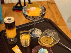 -月亮眼花园餐厅书吧酒吧