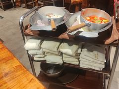 -滇香肴·云南菜蒸汽石锅鱼(云南北路店)