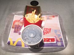 -麦当劳(中山公园龙之梦店)