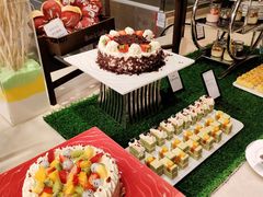 -鲁能希尔顿酒店-全日制餐厅-自助餐