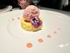 -Erman岩烧牛排(虹桥南丰城店)