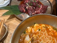 -青瓦餐厅·生鱼片·韩园烤肉(西塔店)