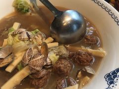 -乔家小院•非遗驴肉•本地小海鲜(滨河路店)