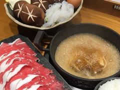 -呷哺呷哺(普陀乐购真北店)