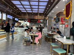 -伊穆祥牛肉面总店·清真