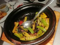 -晓粤·惹味粤菜(凯德乐峰广场店)