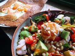 虾仁牛油果沙拉-RAC BAR(安福路店)