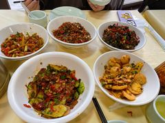 -笨罗卜浏阳菜馆(龙华鹏润达店)