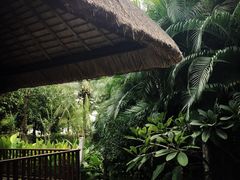 -三亚湾海居铂尔曼度假酒店